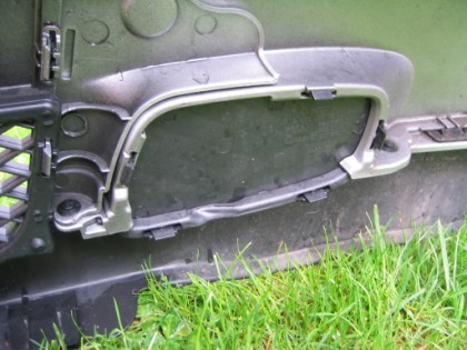 thumbnail image 2 of Pair Front Fog Light Lamp Cover Frame For Smart Fortwo 451 (2007-2014) 2 of 4